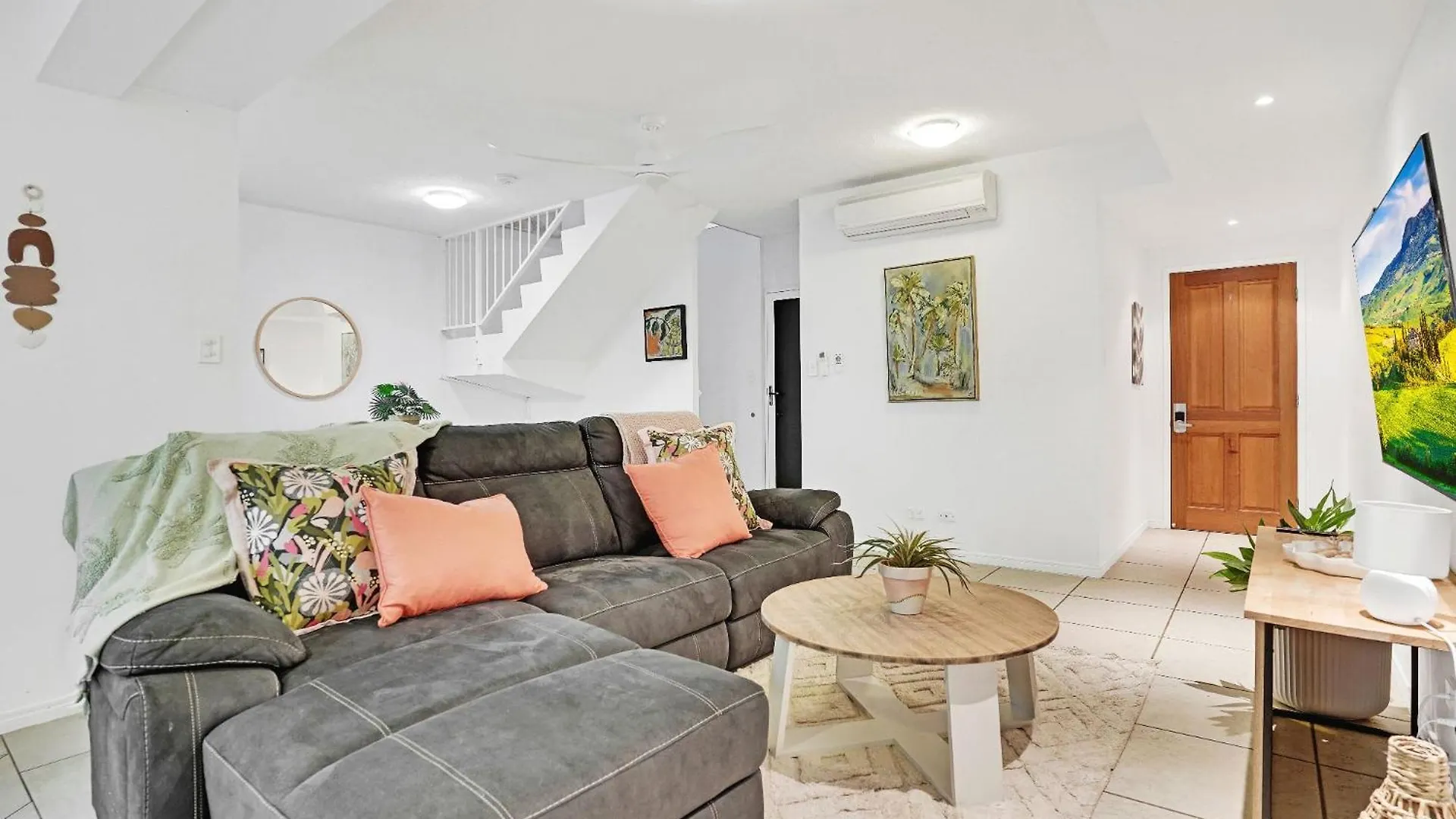 The Cosmopolitan Villa Cairns Australia