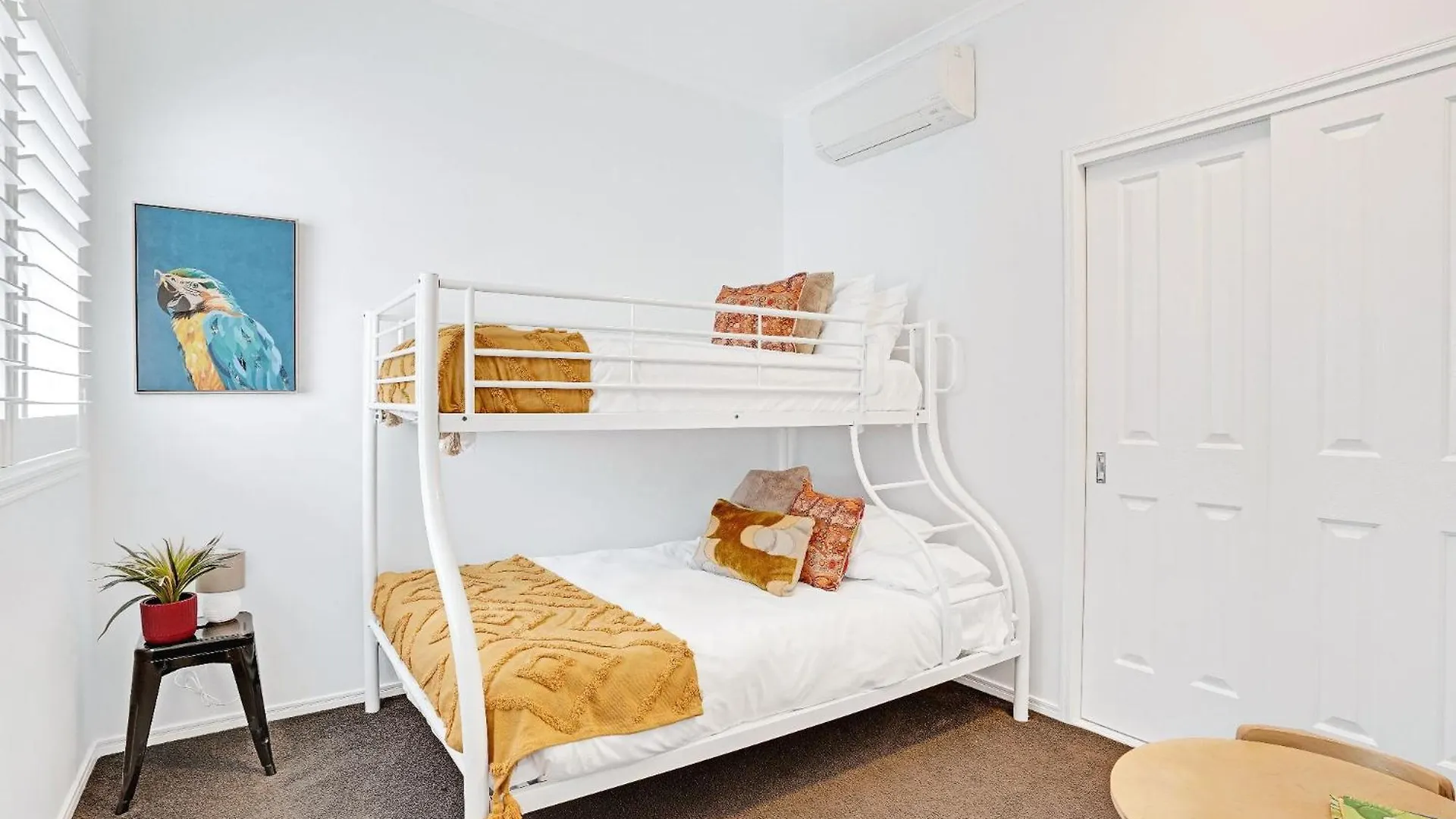 Holiday home The Cosmopolitan Villa Cairns Australia